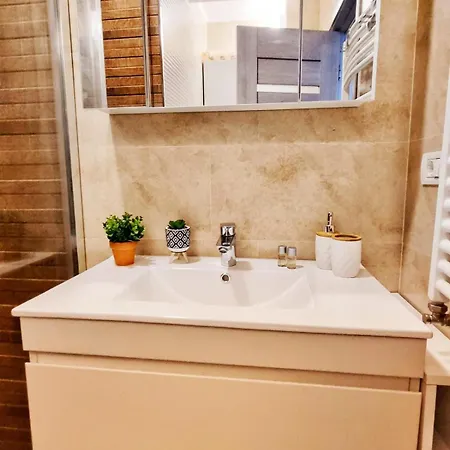 דירה Mandala Studiouri Apartamente