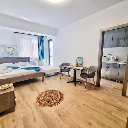 Mandala Studiouri Si By Cochilia *