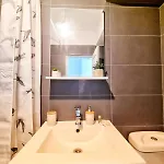 Mandala - Studiouri Si Apartament *