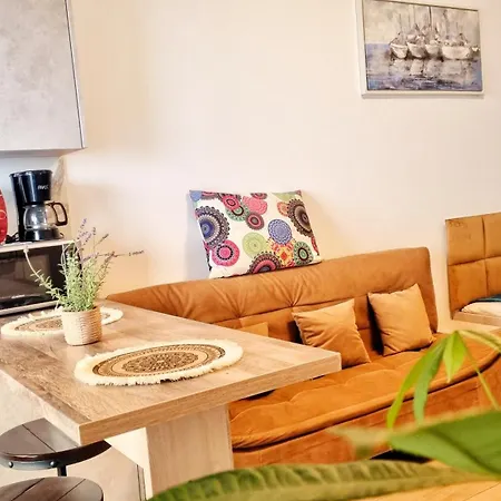 Mandala Studiouri Apartamente