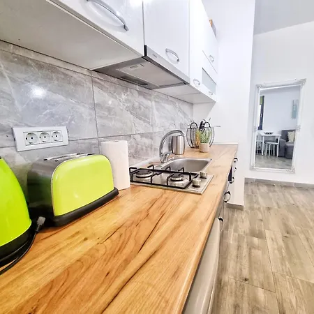 Mandala - Studiouri Si Apartament Eforie Nord